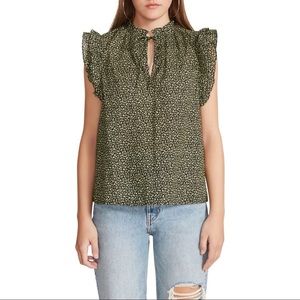 NWT! BB Dakota by Steve Madden | Cotton Valle Flutter Sleeve Blouse - Black